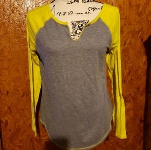 Cute & Comfy shirt 💙